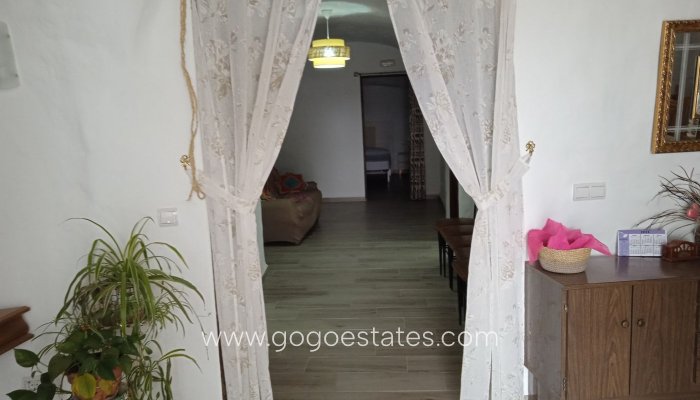 Resale - Villa - Cuevas del Campo - Granada