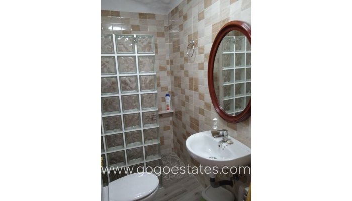 Resale - Villa - Cuevas del Campo - Granada