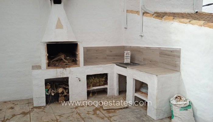 Resale - Villa - Cuevas del Campo - Granada