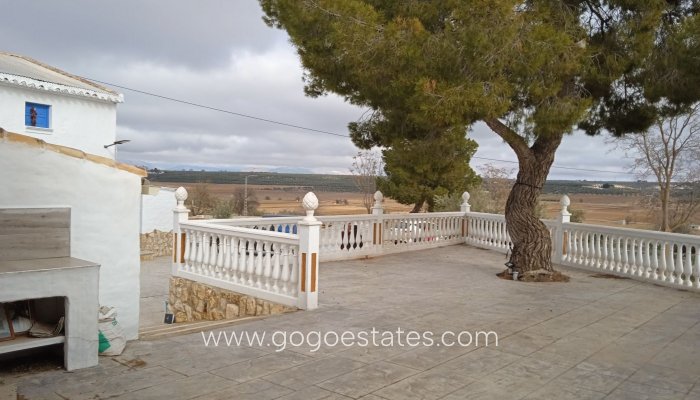Resale - Villa - Cuevas del Campo - Granada