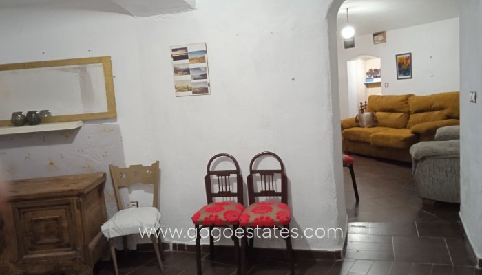 Resale - Casa Cueva - Cuevas del Campo - Granada