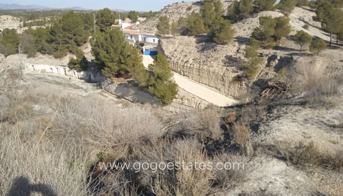 Resale - Casa Cueva - Benamaurel