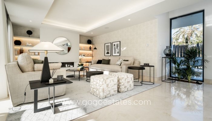 New Build - Villa - Estepona