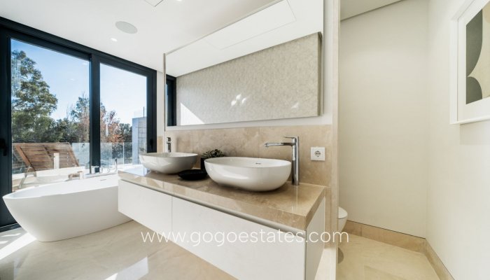 New Build - Villa - Estepona