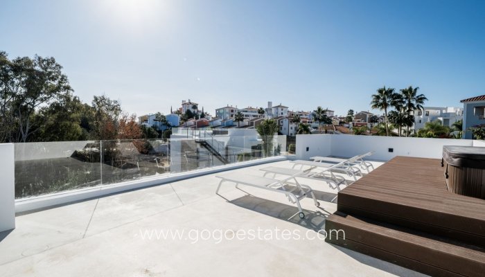 New Build - Villa - Estepona