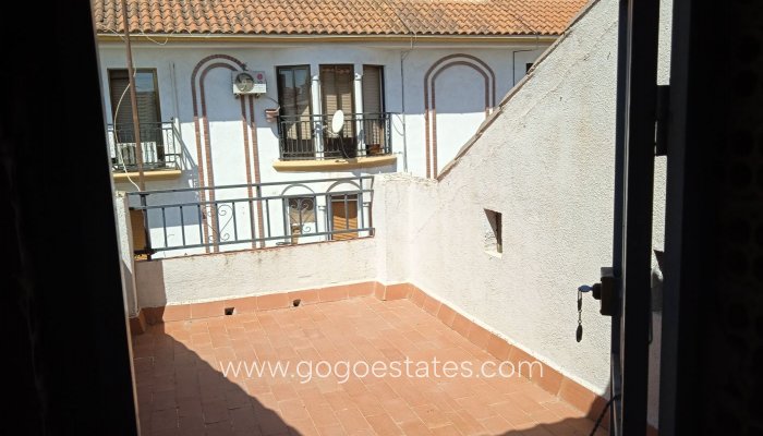 Wiederverkauf - Doppelhaushälfte - Baza