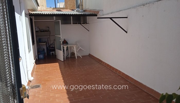 Wiederverkauf - Doppelhaushälfte - Baza