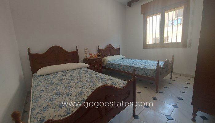 Resale - Semi-detached duplex - Cuevas del Campo - Granada