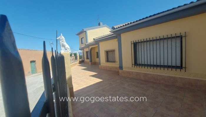 Resale - Semi-detached duplex - Cuevas del Campo - Granada