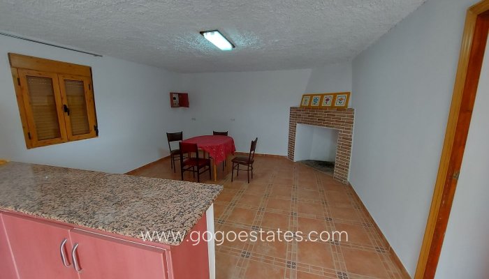 Resale - Country House - Baza - Ctra de caniles
