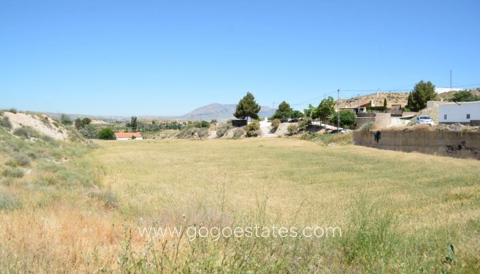 Resale - Country House - Baza - Ctra de caniles