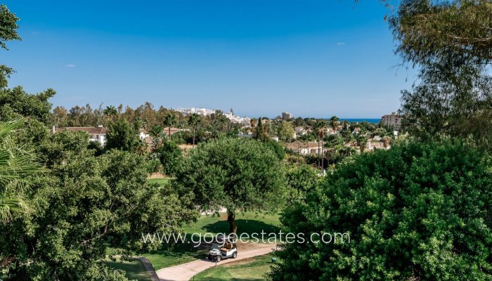 Resale - Villa - Málaga - Nueva Andalucía