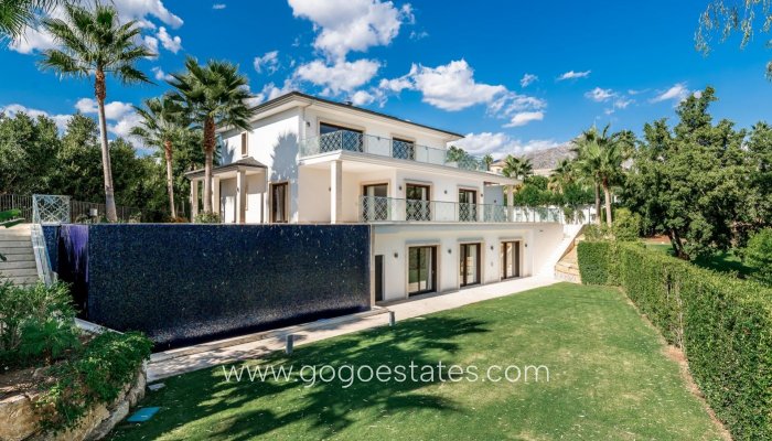 Resale - Villa - Málaga - Nueva Andalucía