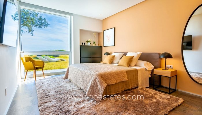 Resale - Villa - Fuengirola - El Higuerón