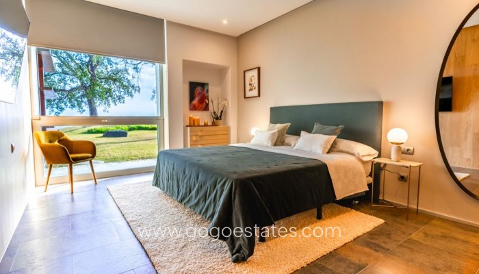 Resale - Villa - Fuengirola - El Higuerón