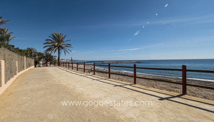 Resale - Apartamento - Málaga - Marbella
