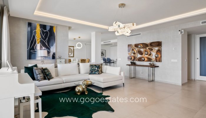 Resale - Apartamento - Málaga - Marbella