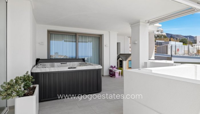 Resale - Apartamento - Málaga - Marbella