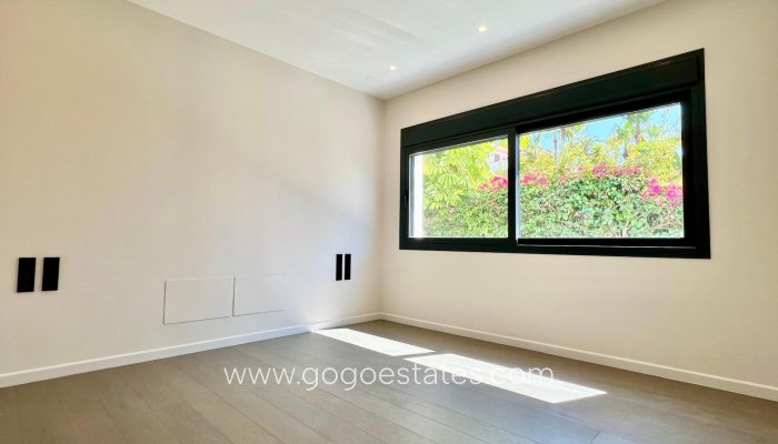 New Build - Villa - Málaga - Elviria