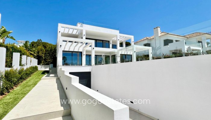 New Build - Villa - Málaga - Elviria