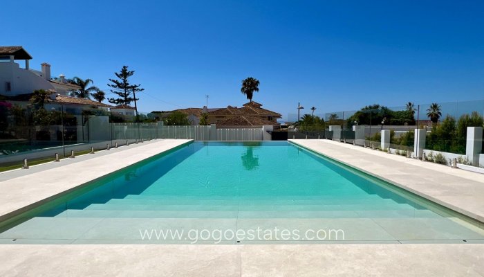 New Build - Villa - Málaga - Elviria