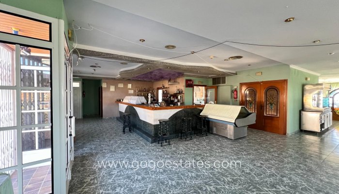 Resale - Villa - Torre - Pacheco - Isla Plana-Los Puertos