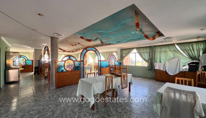 Resale - Villa - Torre - Pacheco - Isla Plana-Los Puertos