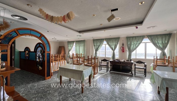 Resale - Villa - Torre - Pacheco - Isla Plana-Los Puertos