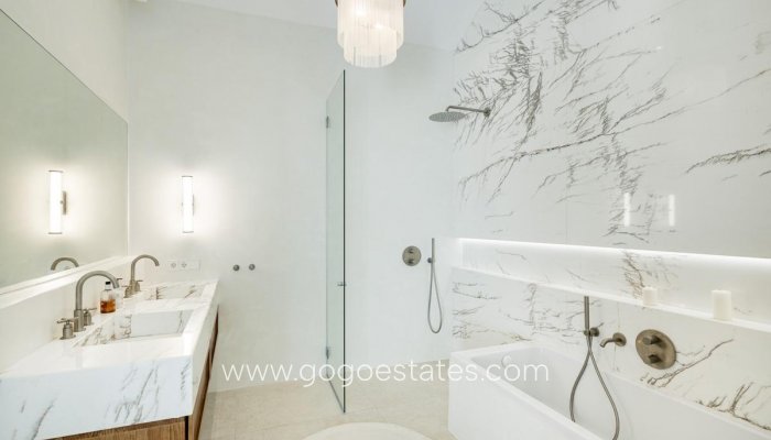 Resale - Ático Dúplex - Málaga - Milla De Oro