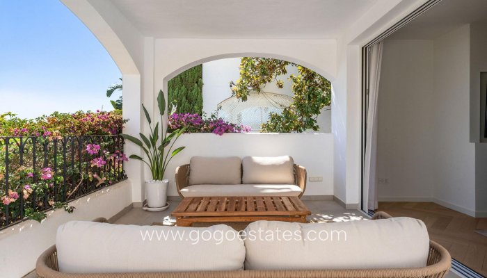 Resale - Semi-detached duplex - Málaga - Milla De Oro