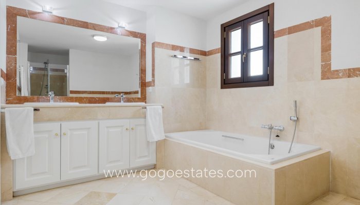 Revente - Pareado - Benahavís