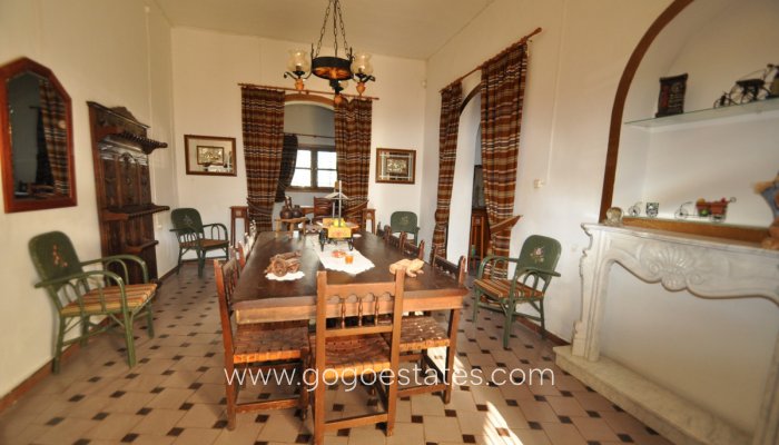 Resale - Villa - Fortuna - El Reloj