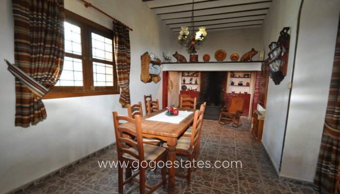 Resale - Villa - Fortuna - El Reloj