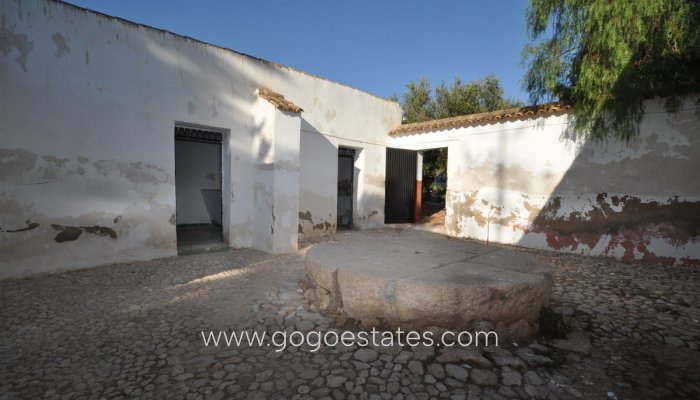 Resale - Villa - Fortuna - El Reloj