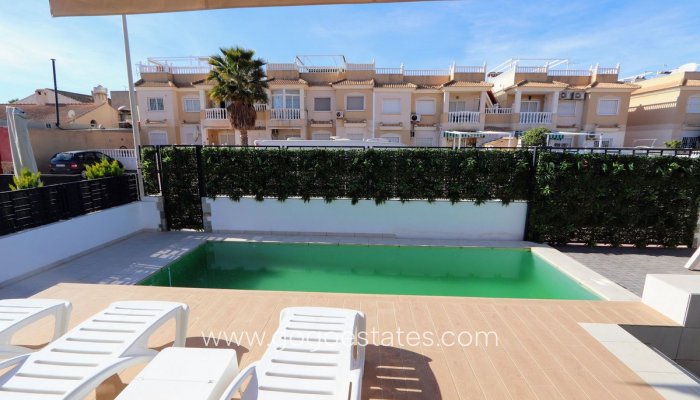 Resale - Villa - Los Alcazares - Torre Pacheco
