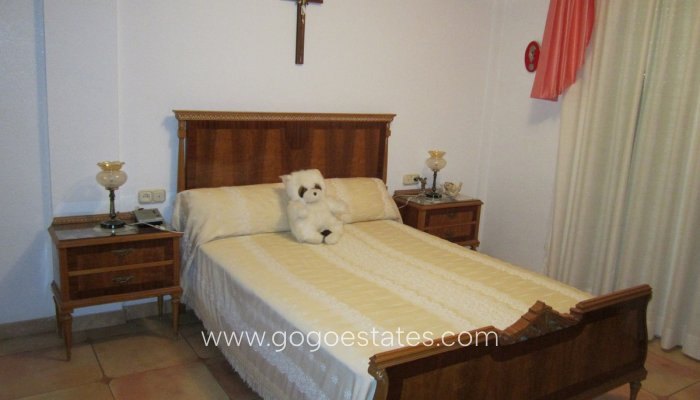 Resale - Villa - Yecla