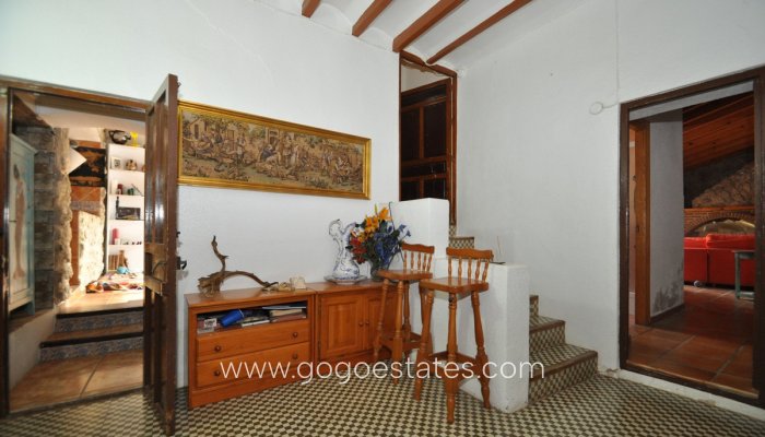 Resale - Finca rústica - Yecla