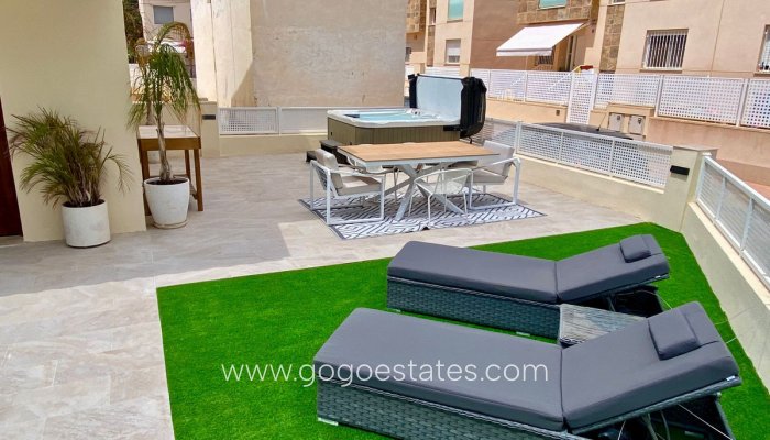 Resale - Semi-detached duplex - Los Alcazares - La Minería