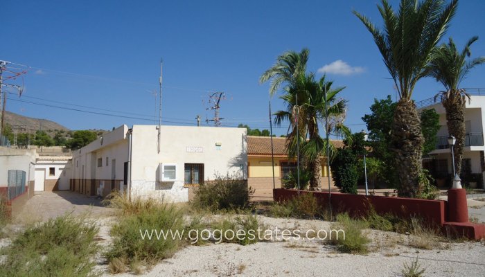 Resale - Apartment / Flat - Fortuna - El Reloj