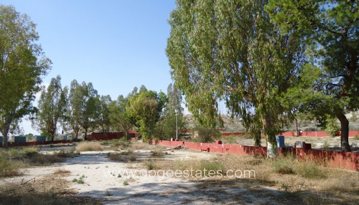 Resale - Apartment / Flat - Fortuna - El Reloj