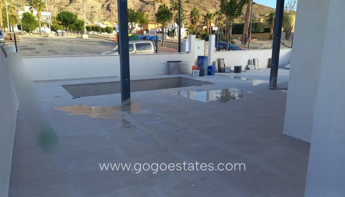 Resale - Villa - Fortuna - El Reloj