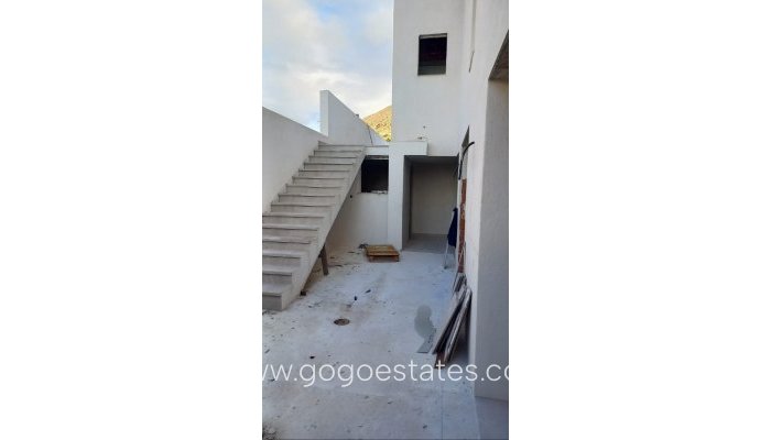 Resale - Villa - Fortuna - El Reloj