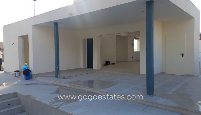 Resale - Villa - Fortuna - El Reloj