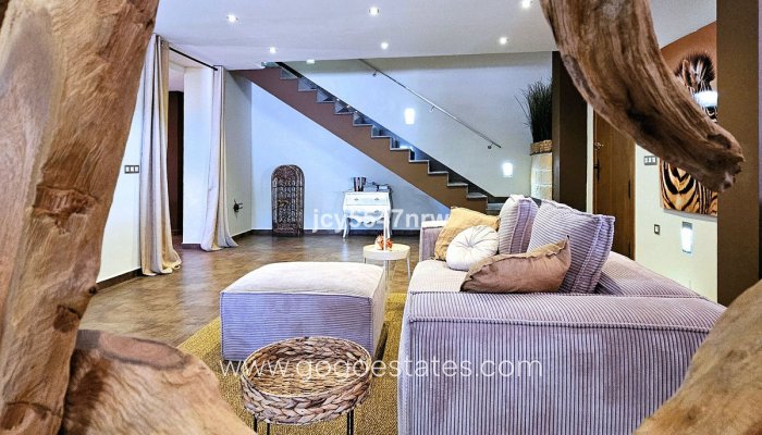 Resale - Finca rústica - Yecla