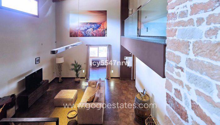 Resale - Finca rústica - Yecla