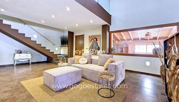 Resale - Finca rústica - Yecla