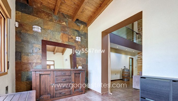 Resale - Finca rústica - Yecla