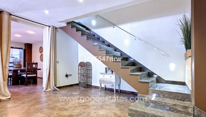 Resale - Finca rústica - Yecla