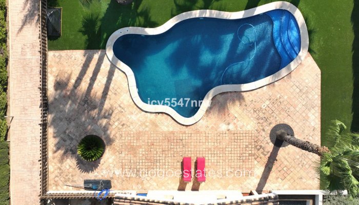 Resale - Finca rústica - Yecla