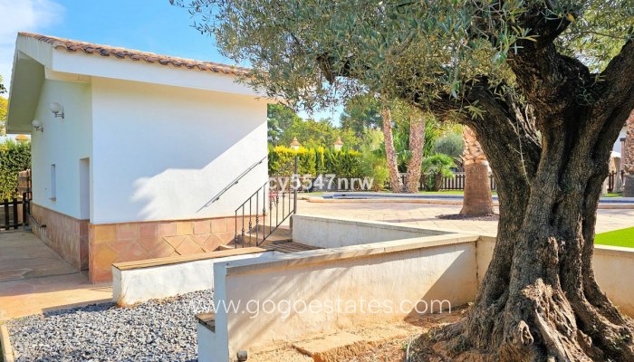 Resale - Finca rústica - Yecla